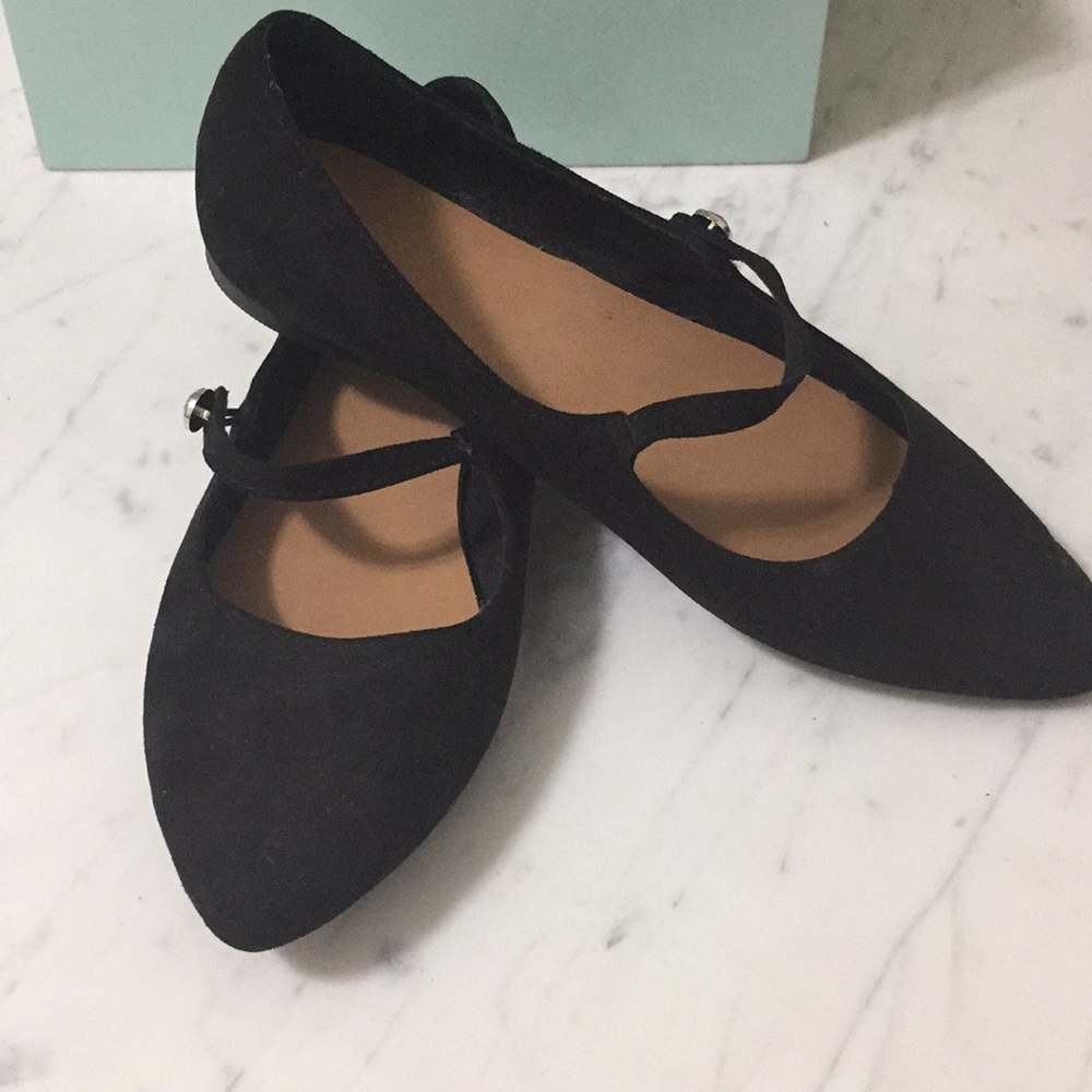 GAP Black Pointed Mary Jane Flats